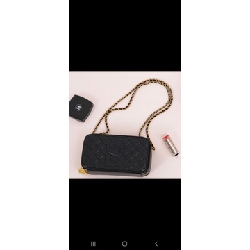 yura bag buttonscarves black