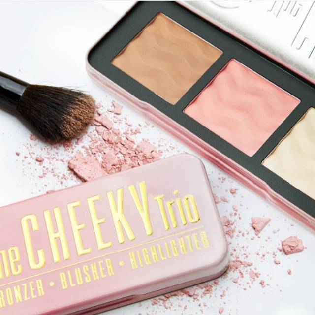 W7 Trio Cheeky Highlighter Bronzer Blusher