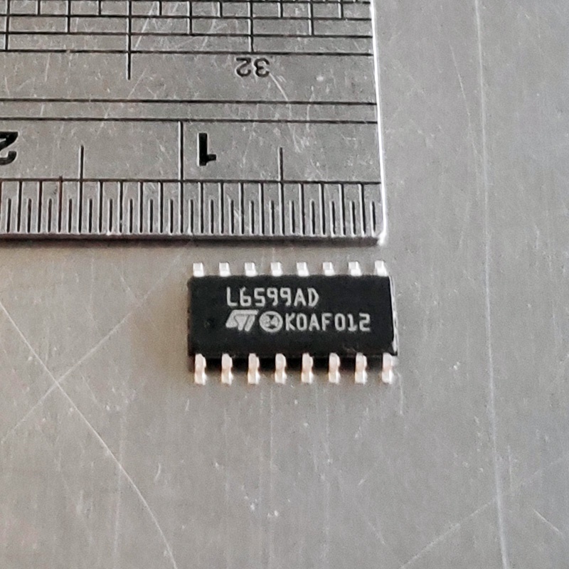 IC SMD L6599AD L6599 IMPROVED HIGH-VOLTAGE RESONANT CONTROLLER SOP16 INTEGRATED CIRCUIT