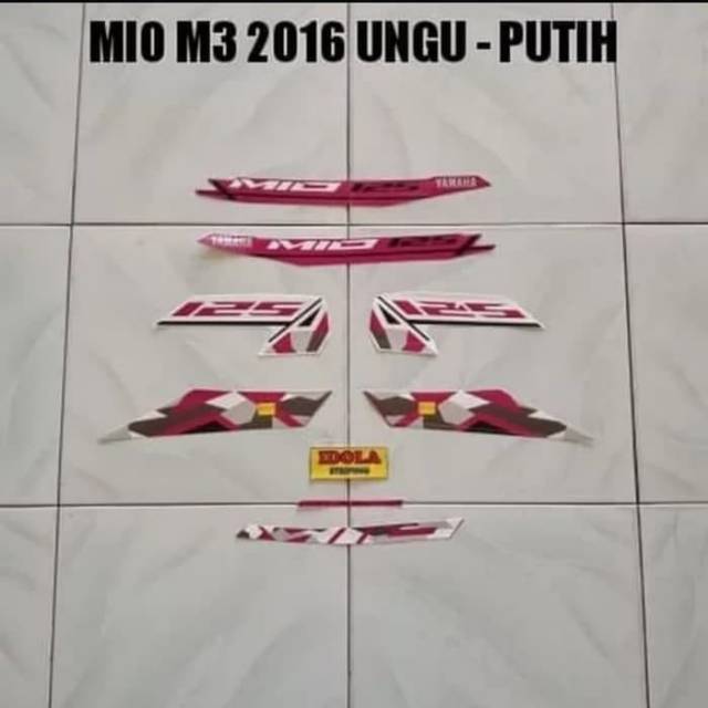 Stiker / striping yamaha mio M3 ungu-putih