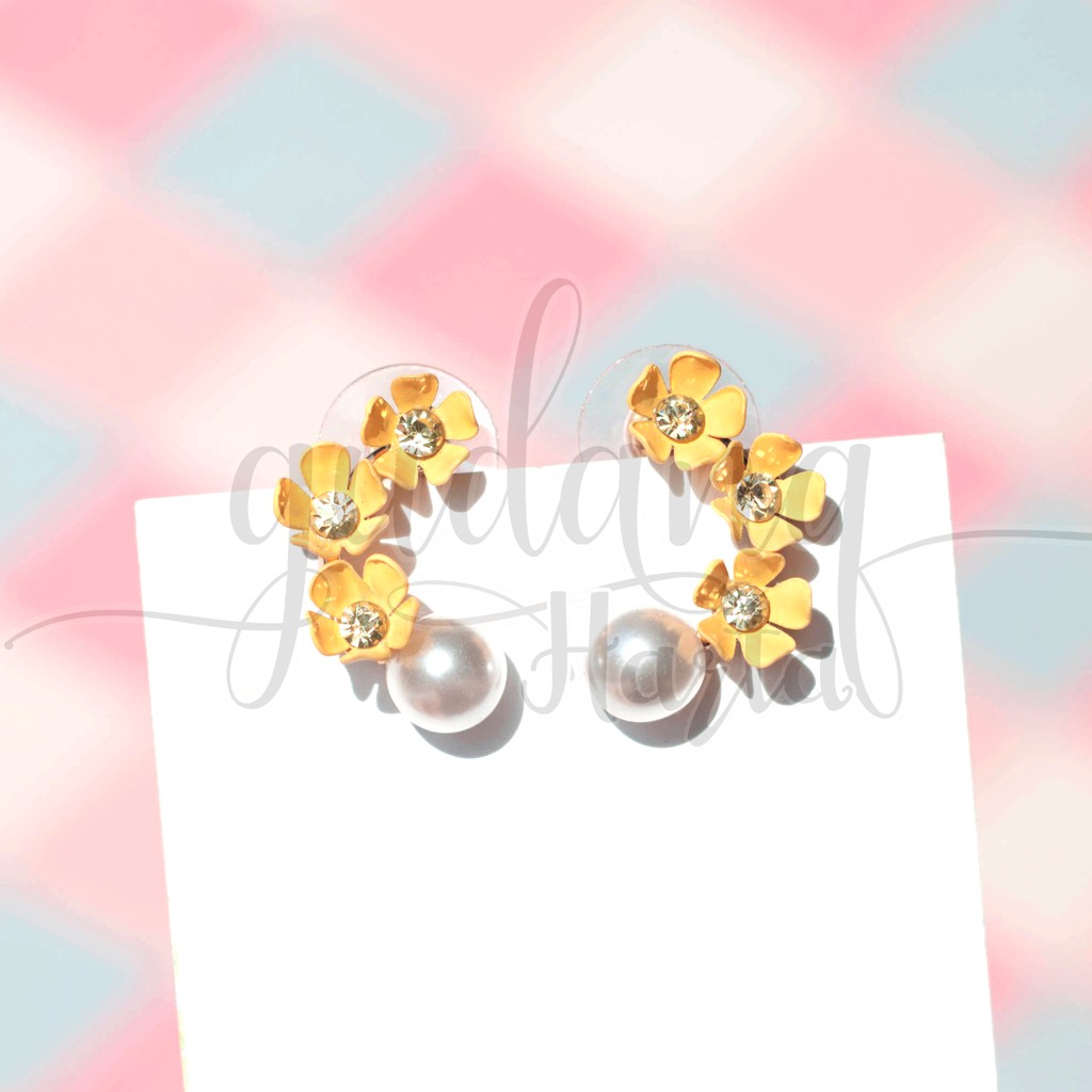 Anting Stud Yellow Flowers and Pearl Bunga Earrings GH 203555