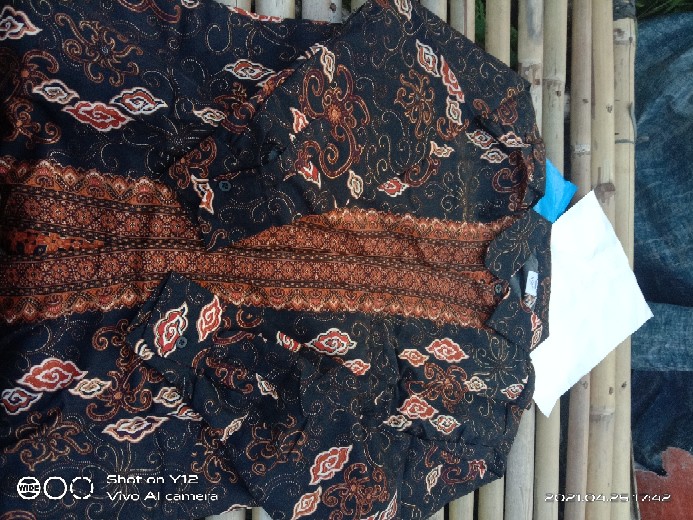 Kemeja Batik Lengan Panjang/ Hem Batik/ Batik Pria Motif Mega Mendung/ Tanjung Pink