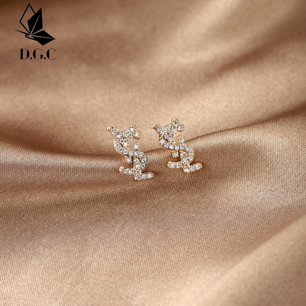 ✨♥️✅COD Anting Wanita Titanium Anti Karat Mewah Berlian Aksesoris Fashion Earrings Set D257