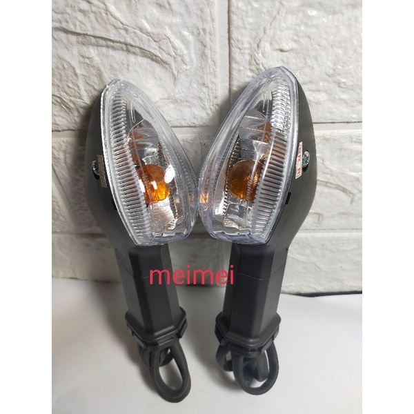 1 set lampu sein sen rating GSX 150 R/S RAIDER  originil (1set) kiri-kanan