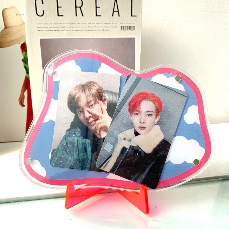 Acrylic Photocard Frame Magnet by Yeele