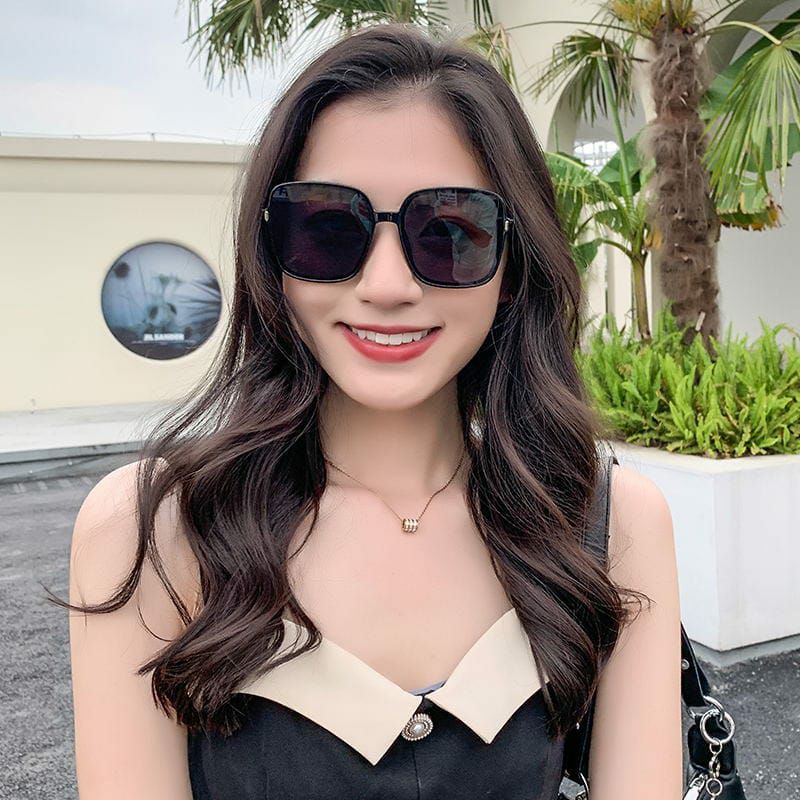 Kacamata Retro Terbaru Wanita Kotak Style Fashion Murah/ Sunglasses Import Wanita