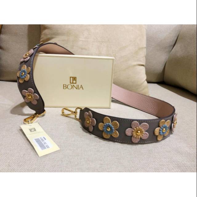 Bonia Colour Blush Leather Bag Strap
Like new