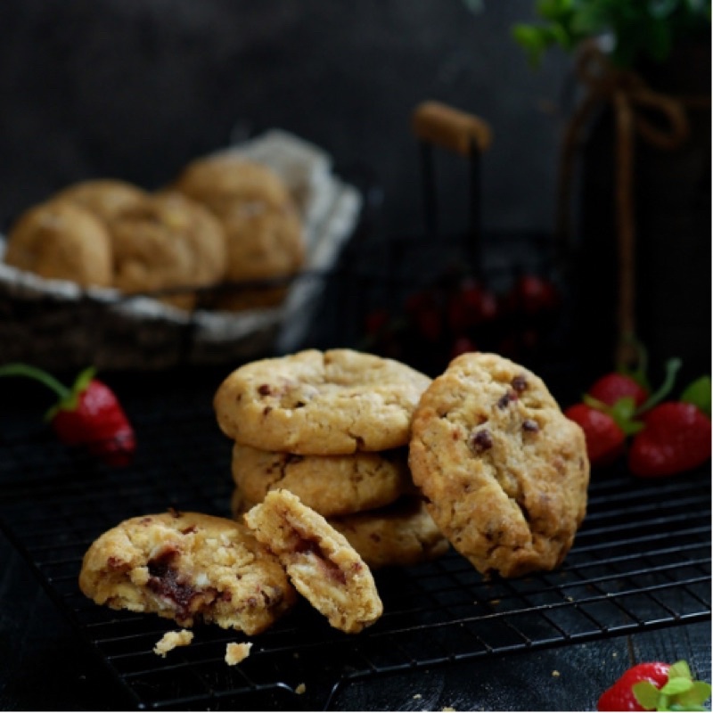 

Strawbery Whitechoco Cookie