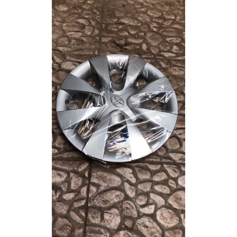 Dop velg avanza 2017 ring14 in Universal