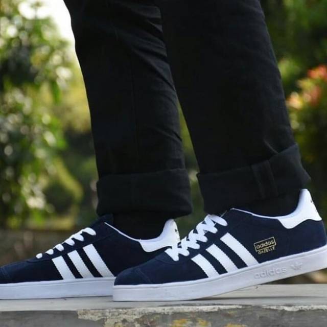 Sepatu Adidas Gazelle Navy Biru Dongker Sneakers Casual Sekolah Kuliah Kerja Kado Hadiah Murah Cowok