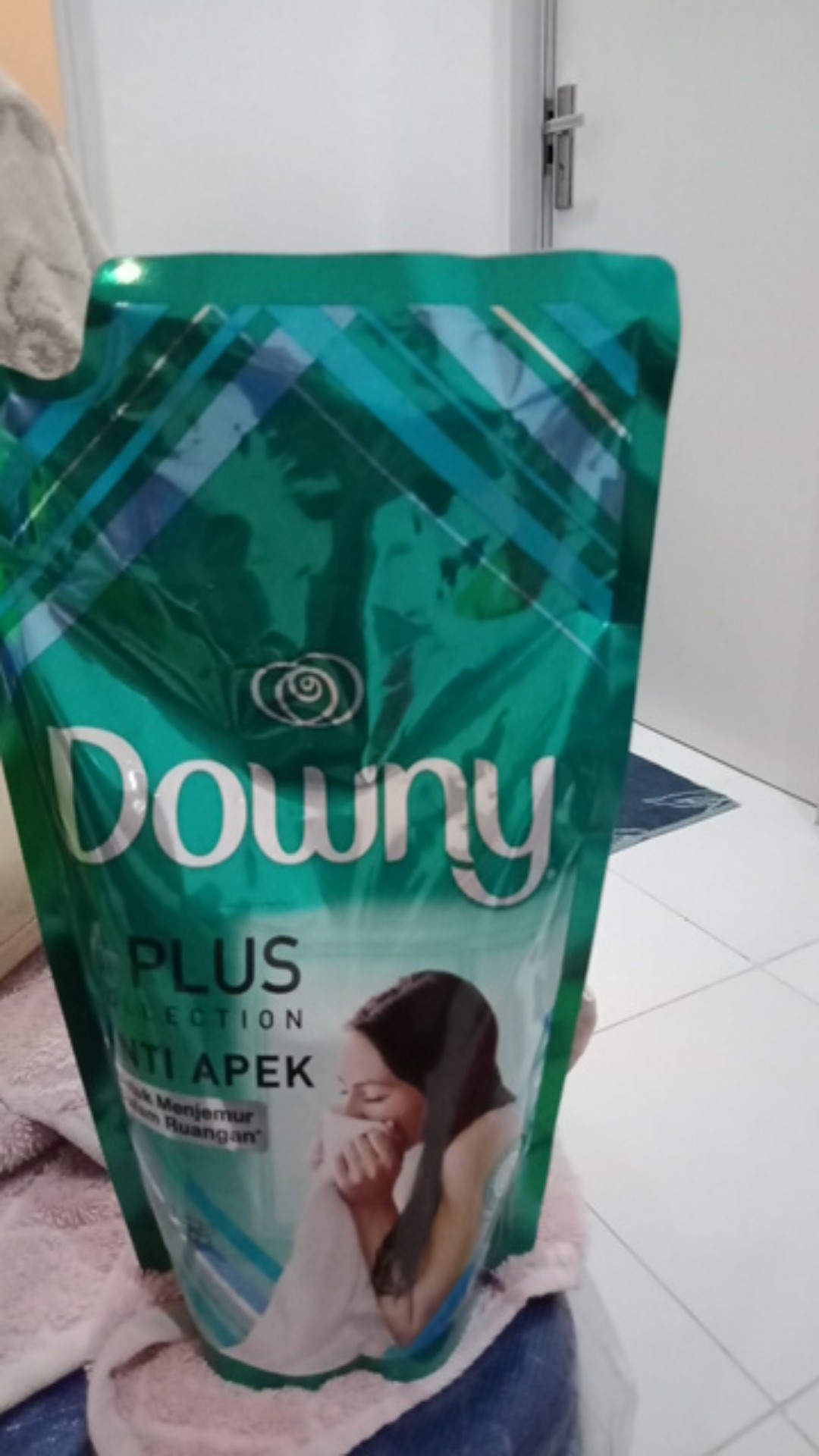Downy Pelembut Pakaian 680/720ml