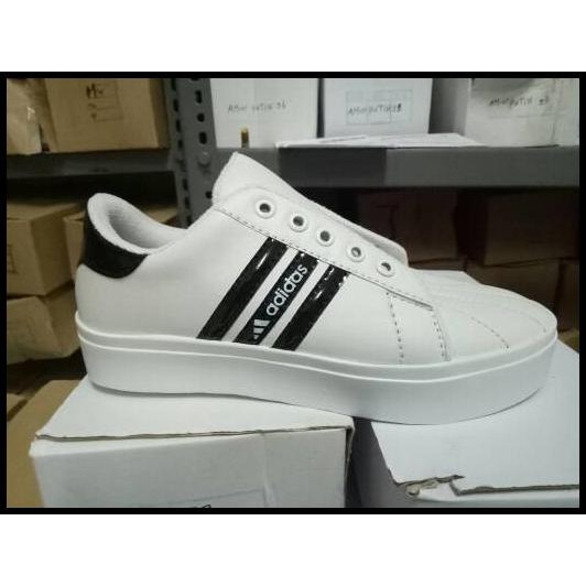 CUCI GUDANG SEPATU KETS ADIDAS REPLIKA KM35 