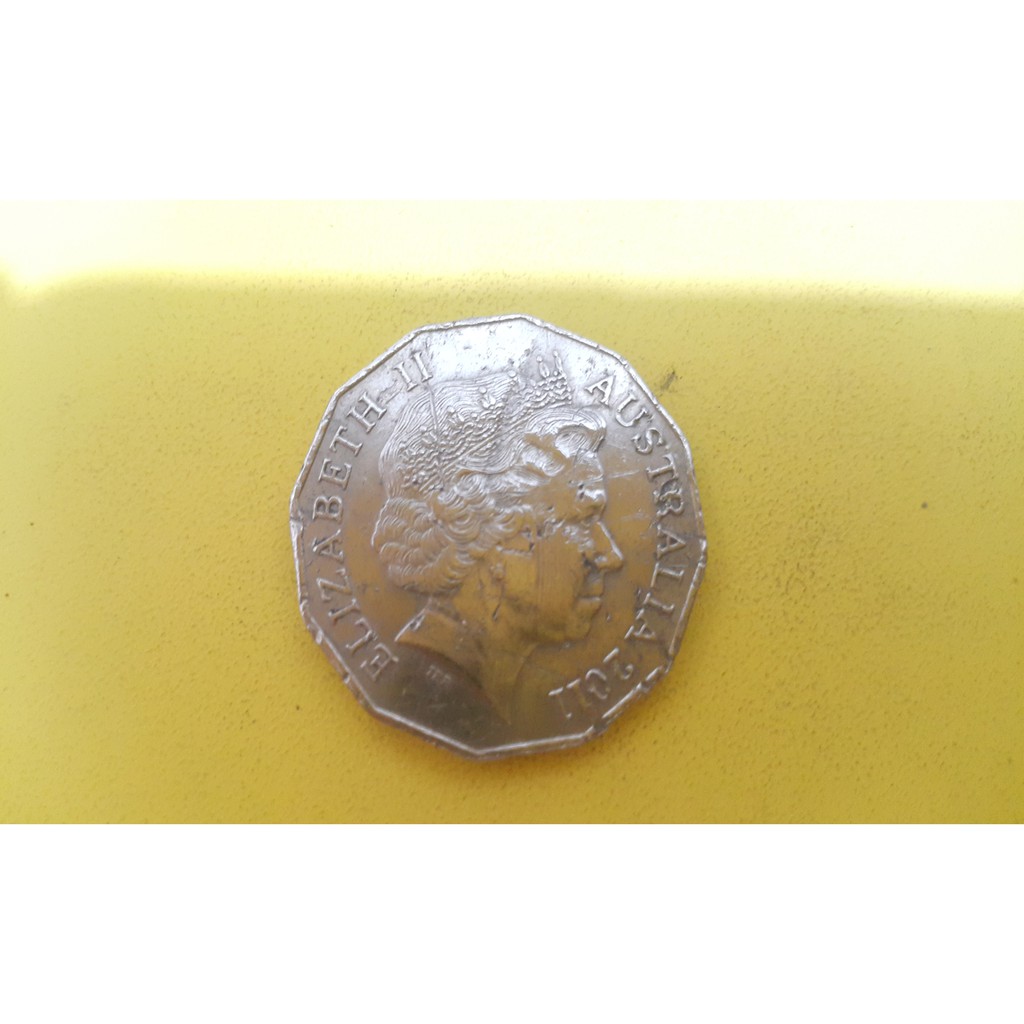 Koin Kuno Australia 50 Cents Elizabeth II 4th portrait Tahun 2011
