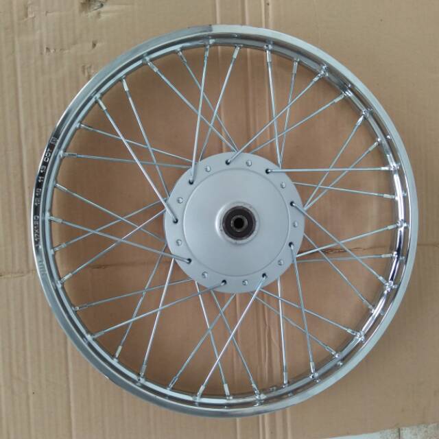 Velg depan honda astrea grand ori copotan bekas.