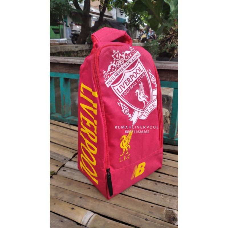 tas sepatu bola