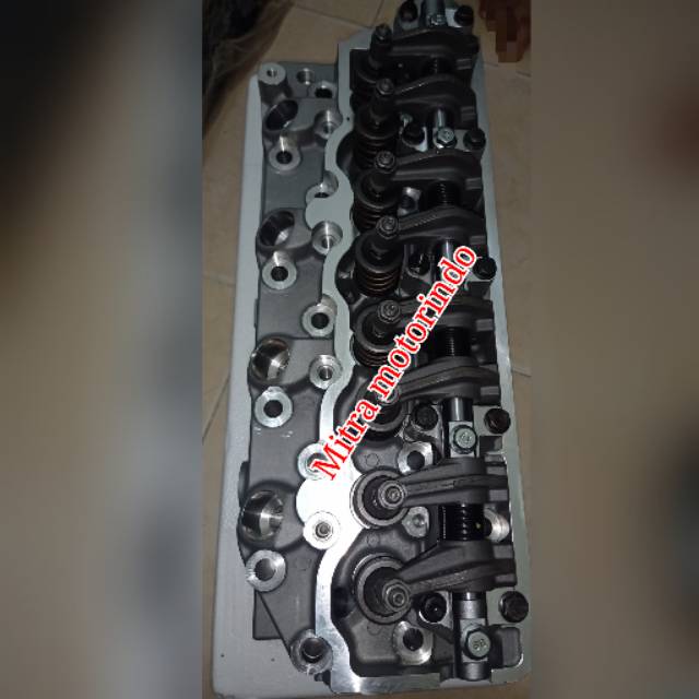 CYLINDER HEAD MITSUBISHI L200 2500CC PICK UP DAN L300 BENSIN