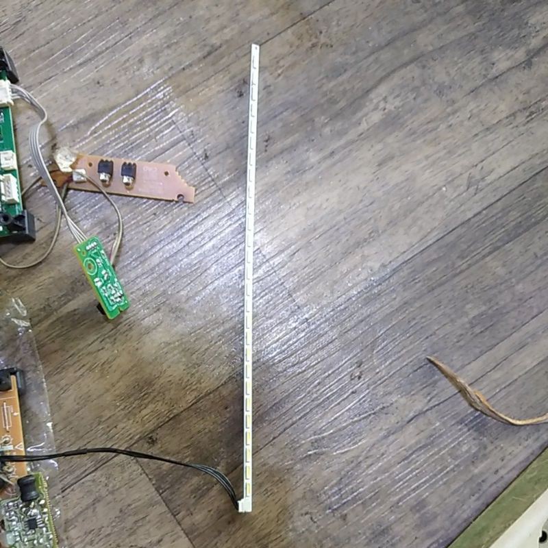 Bl Backlight Lampu Led Polytron 20Inch