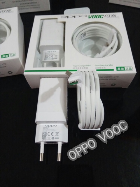 Charger OPPO F1 Plus, F3 Plus F7, F7A, R5, R7, R7S, R7 Plus VOOC 4A AK779 ORIGINAL 100%