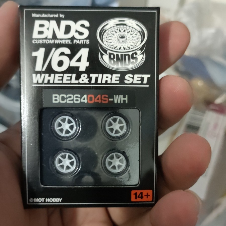 Ban Karet Hotwheels BNDS BC26404S