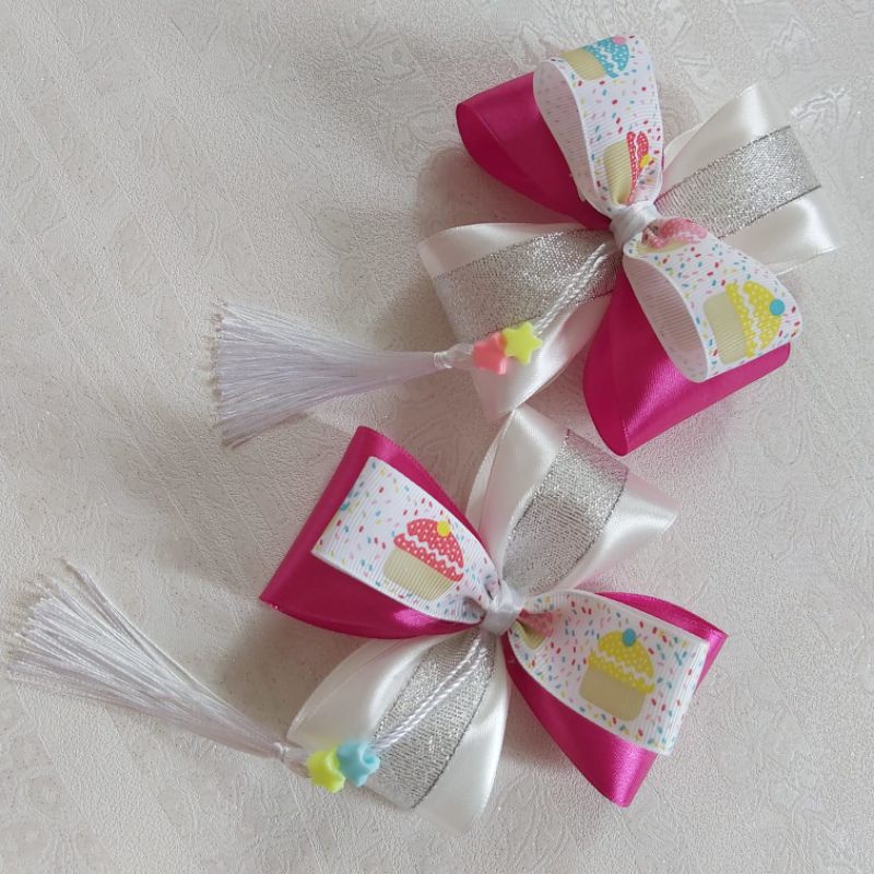 

PITA KADO CUP CAKE 12 X 12 | PITA ULANG TAHUN | PITA SOUVENIR | PITA HIAS