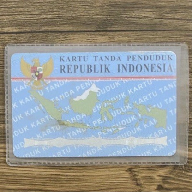 1 PCS PLASTIK PELINDUNG TEMPAT PENYIMPANAN KARTU KTP ATM SIM ETOL SAMPUL COVER KARTU NAMA | RUMIFY