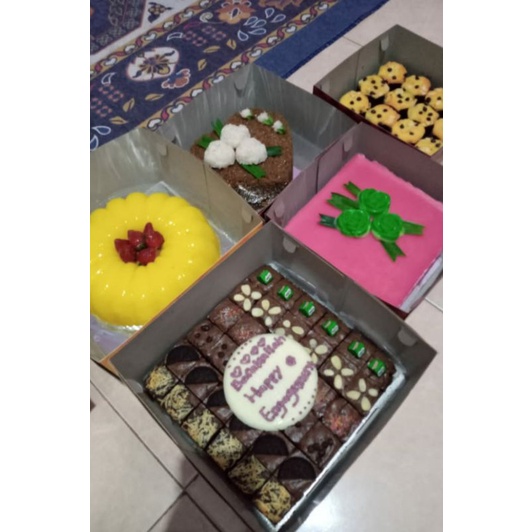 

kue hantaran paket isi 5