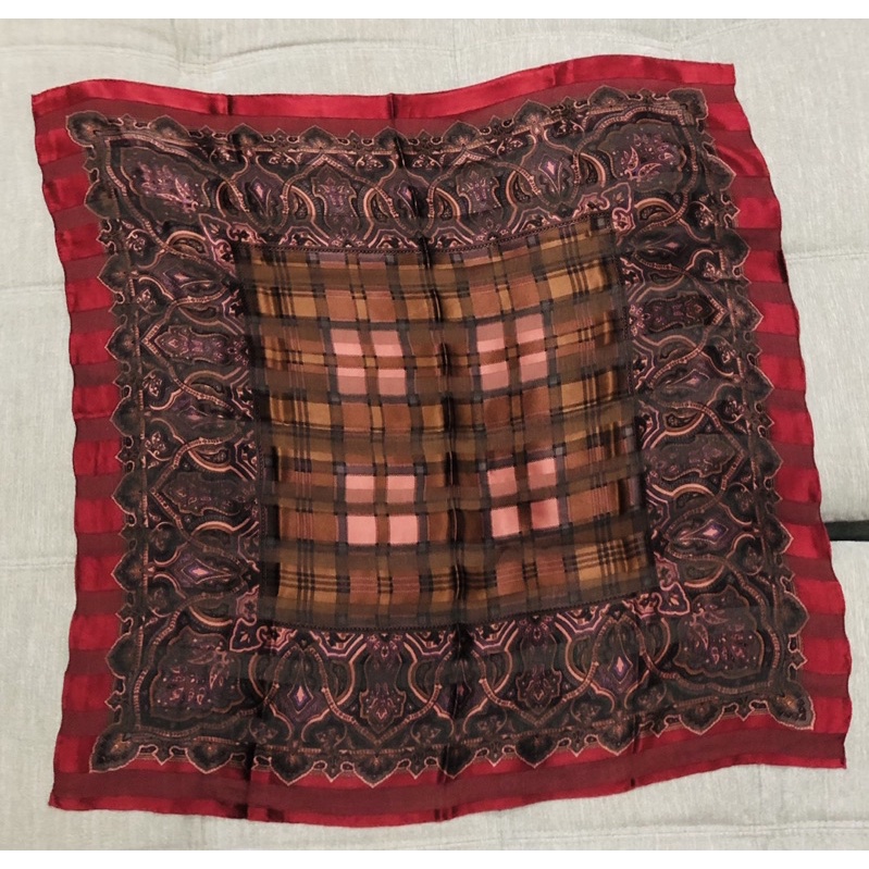 Preloved original branded Silk Scarf Valentino Garavan*