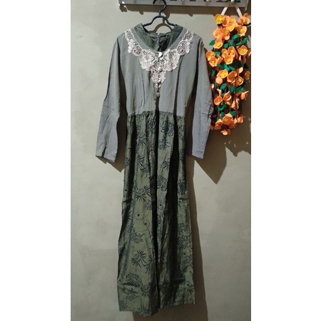 PreLoved Gamis Anak Tanggung LD 100