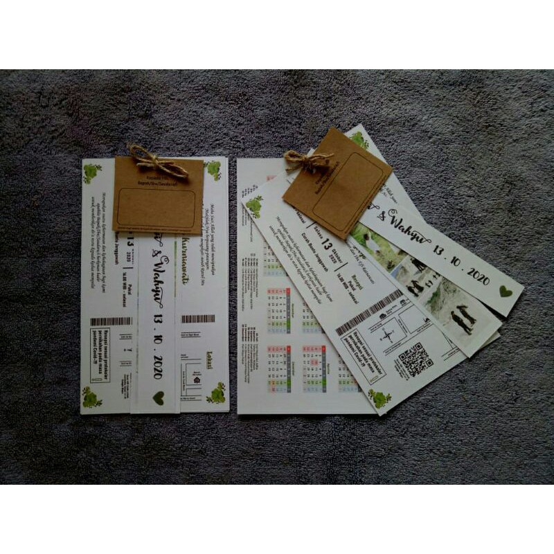 

Undangan foto plus kalender