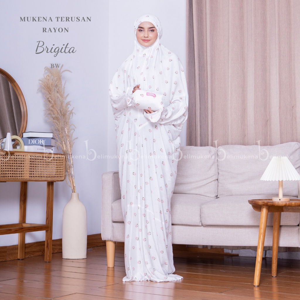 Dhibo Official - Mungkena Dewasa Rayon Terusan Traveling Jumbo Warna Putih Motif Bunga