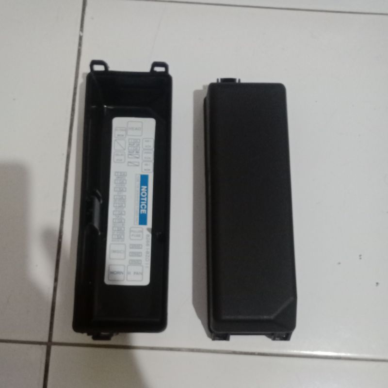 tutup fuse box sekring avanza xenia 2005-2011