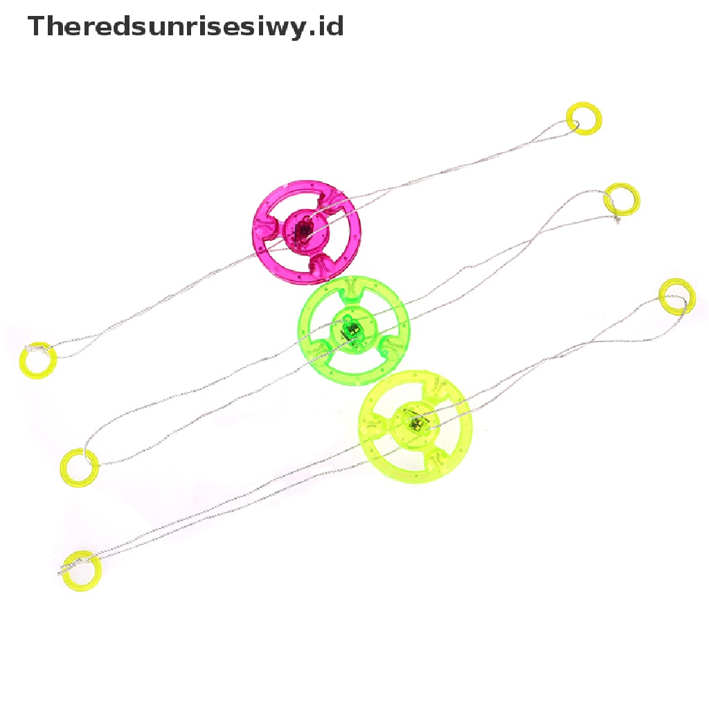 (Theredsunrisesiwy.Id) Mainan Roda Terbang Klasik Dengan Lampu Led + Peluit Untuk Anak