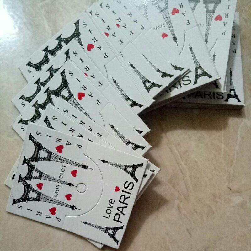 hangtag asesoris hitam putih