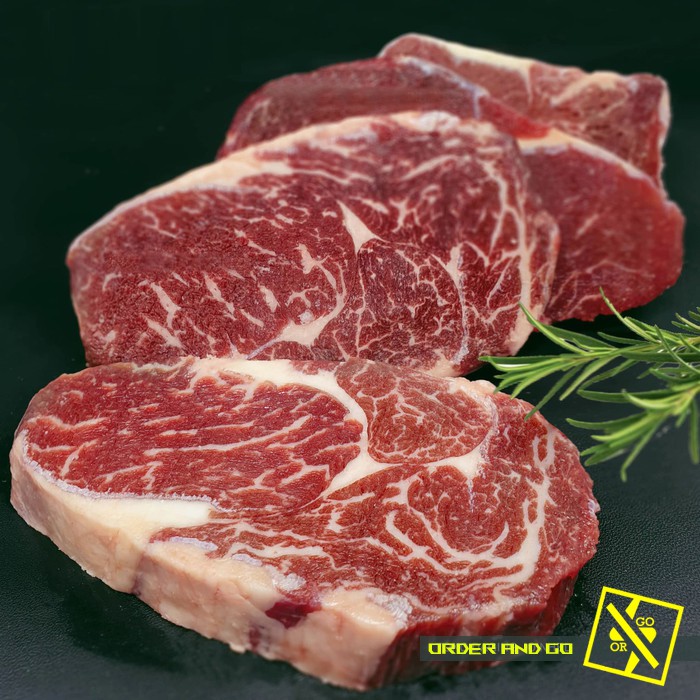 

Beef Cuberoll Steak (Steak Daging Sapi Kemasan) 200 gr