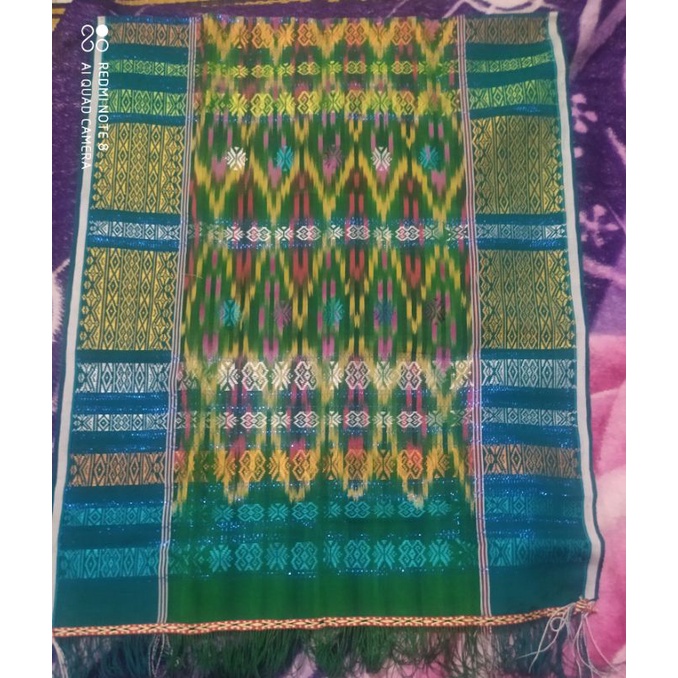 uis nipes karo warna hijau