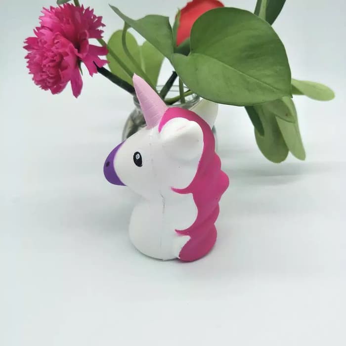 Squishy Unicorn Head Slow Rising dan Wangi atau Kado Mainan Anak Perempuan Unicorn Head