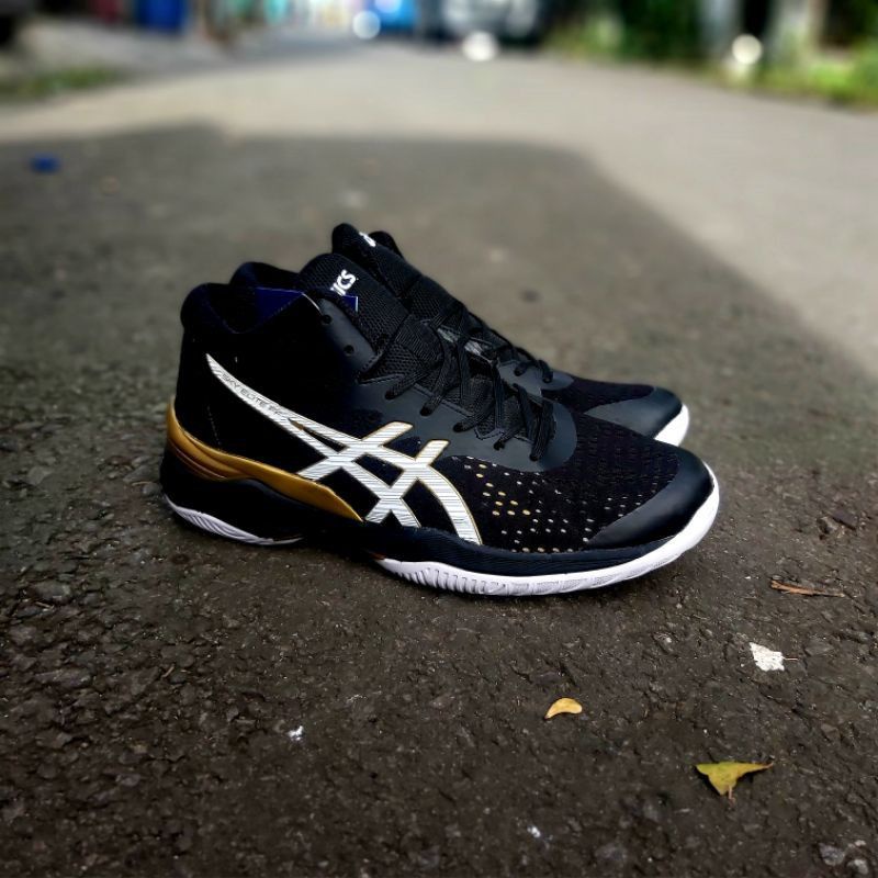 Sepatu Asics Volly Premium