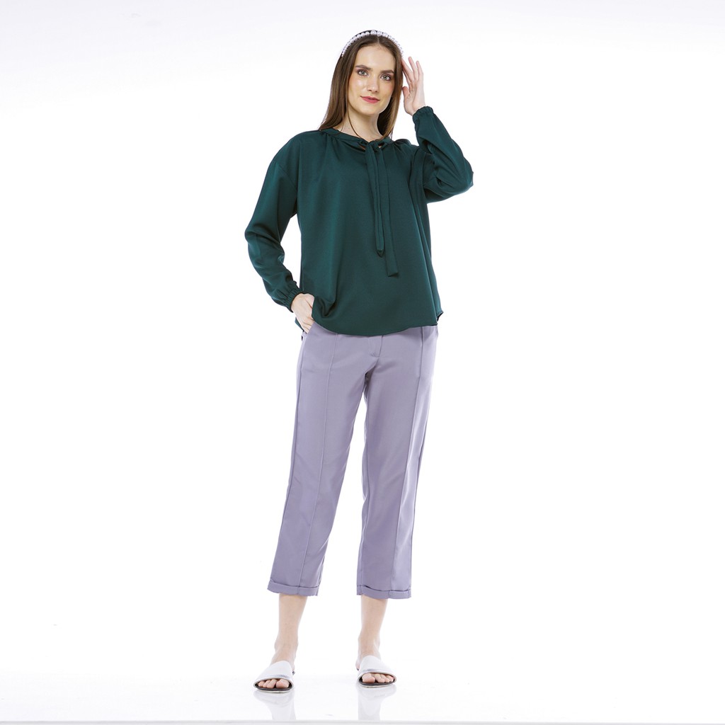 IE.DEMODE Leah Atasan Blouse Wanita Oversize Lengan Panjang Polos Hijau-1