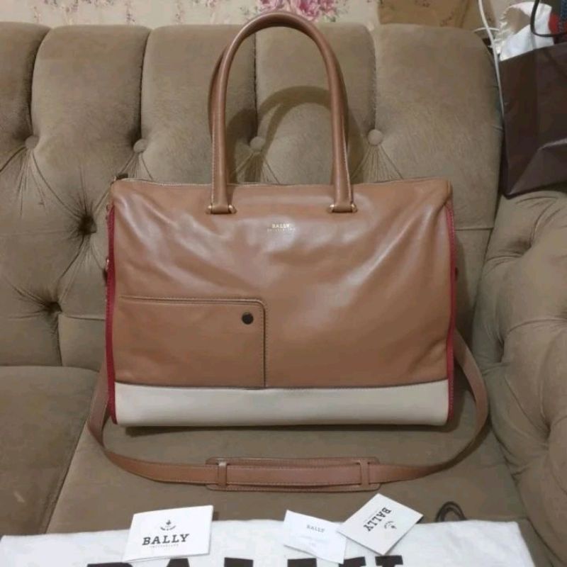 tas slempang bally original