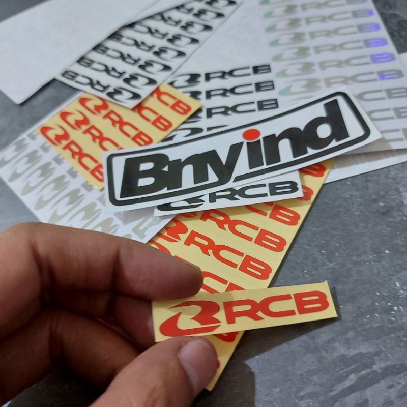 STICKER RCB KECIL MINI CUTTING