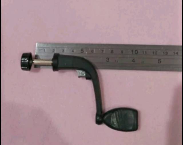 Handle plastik model lipat