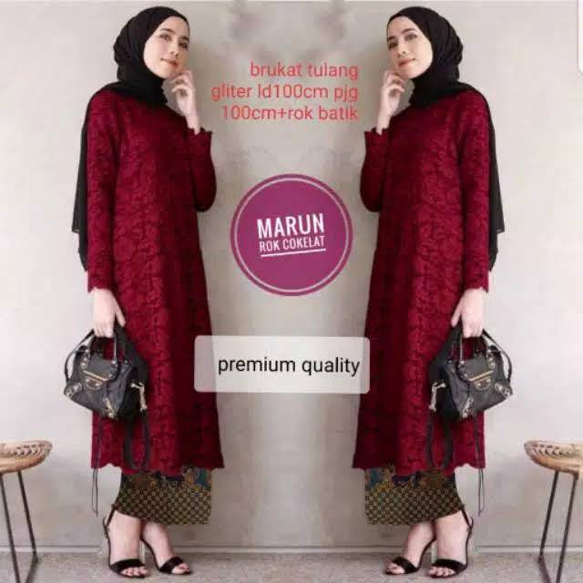 Set Tunik Brukat Gliter Marun + Rok Batik