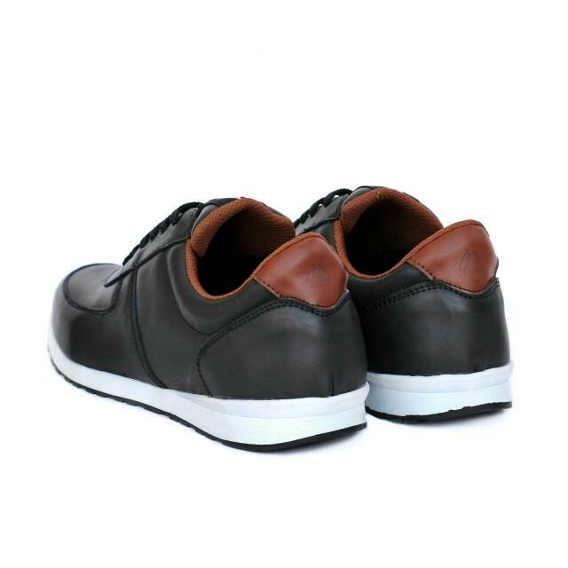 HEROES FREY Black - Sepatu Sneakers Casual Pria Santai Kasual Sporty pria Sneaker Lokal Original