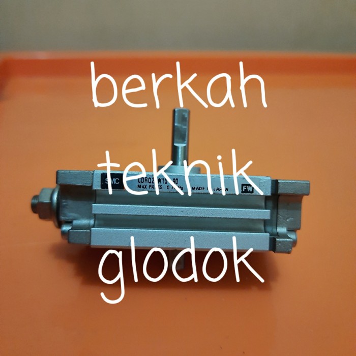 

ROTARY VANE CYLINDER SMC CDRQ2W10-90