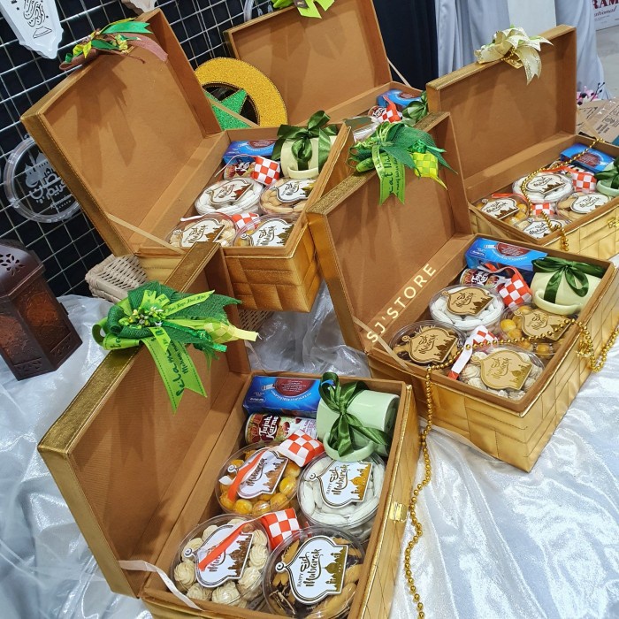 

Box paket hampers lebaran haji idul adha parcel 16