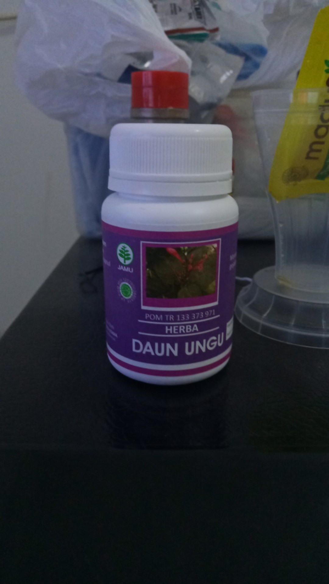 Obat Wasir Hiu Daun Ungu / Obat Ambeien / Obat Wasir Herbal / Kapsul Daun Ungu / Obat Ambeyen