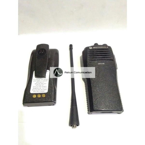 HT MOTOROLA GP 3188 UHF 1 SECOND