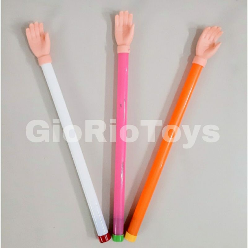 Alat Garuk Punggung Gatal Garukan Penggaruk Plastik Back Scratcher Model Bentuk Telapak Tangan Garuk