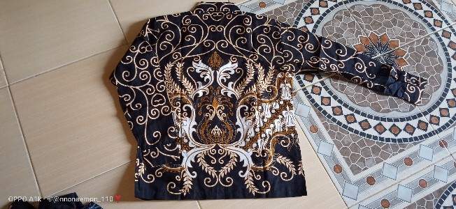 Batik Couple Keluarga Sania Ruffle Ori Ndoro Jowi Dnt Motif Mahkota