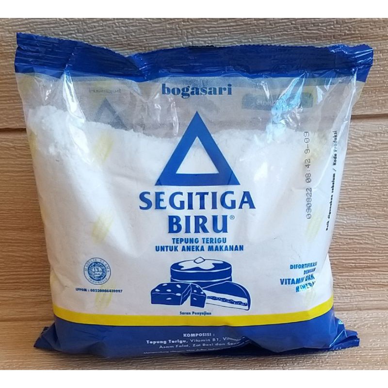 

Segitiga Biru Tepung Terigu 500gr